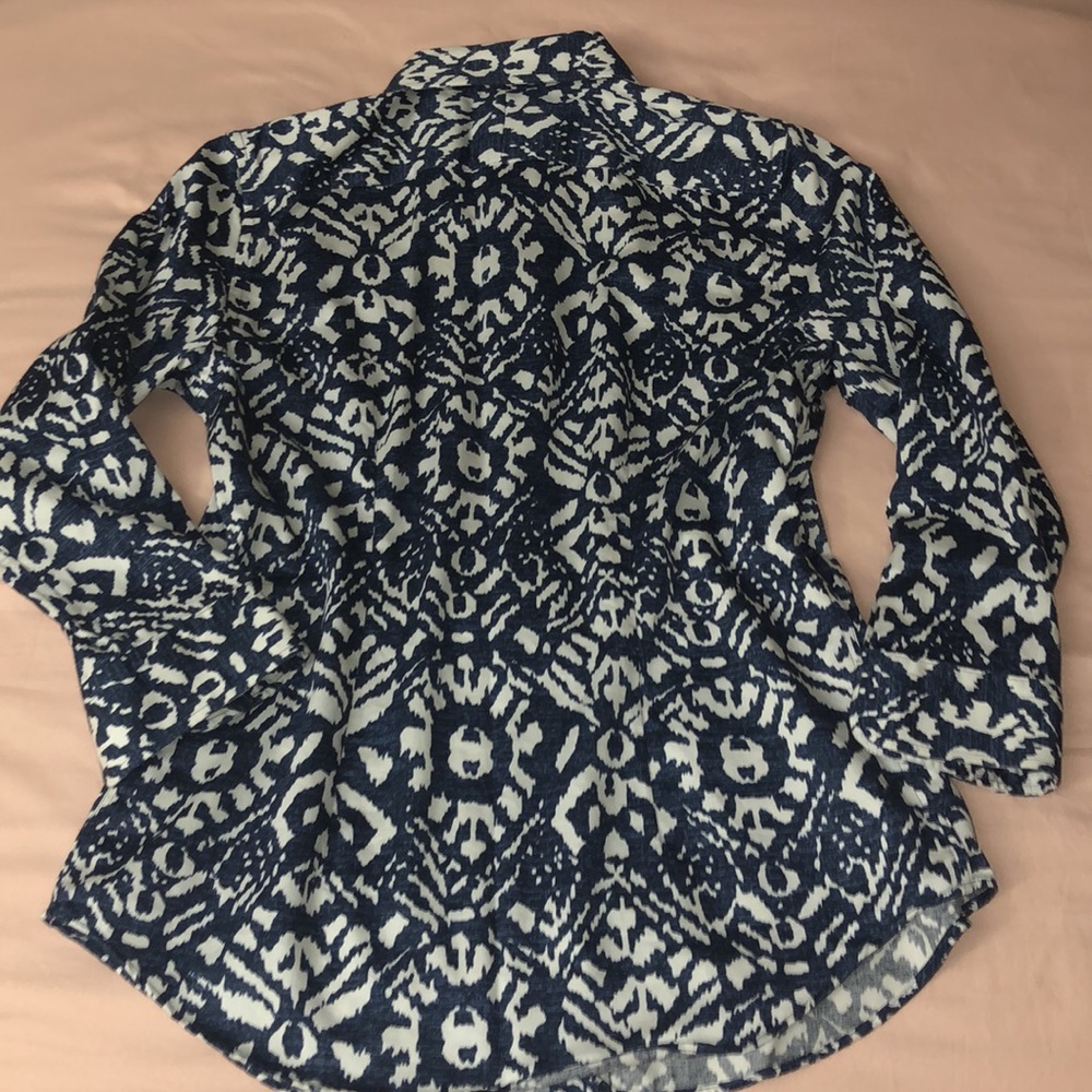Lauren Ralph Lauren No-Iron Button Down Blouse Blue Ikat Print Sz XXS - Picture 9 of 13